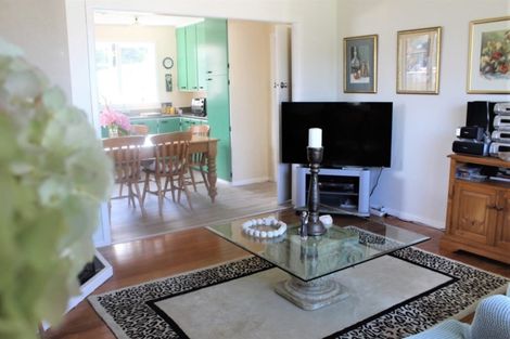 Photo of property in 188 Cornfoot Street, Castlecliff, Whanganui, 4501