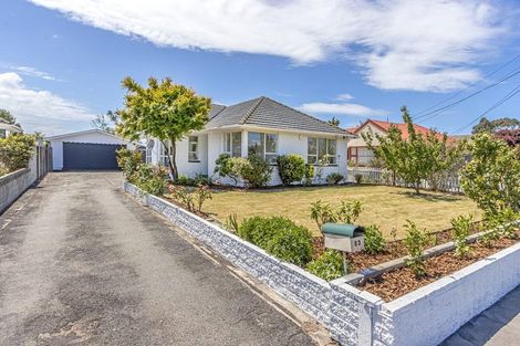 Photo of property in 83 Breezes Road, Avondale, Christchurch, 8061