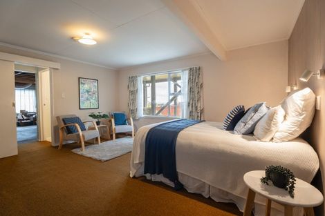 Photo of property in 34 Oriel Avenue, Tawa, Wellington, 5028