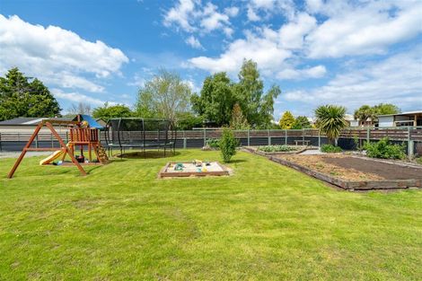 Photo of property in 18 Main Road, Owaka, 9535