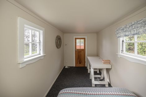 Photo of property in 163 Shag Point Road, Shag Point, Palmerston, 9482