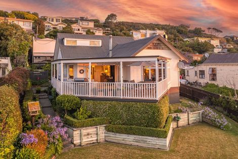 Photo of property in 38 Hipango Terrace, Durie Hill, Whanganui, 4500