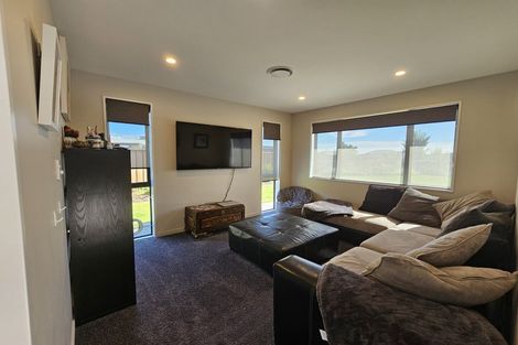 Photo of property in 36 The Esplanade, Pegasus, 7612