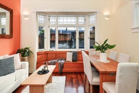 Photo of property in 24 Te Aroha Street, Hamilton East, Hamilton, 3216