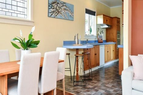 Photo of property in 24 Te Aroha Street, Hamilton East, Hamilton, 3216