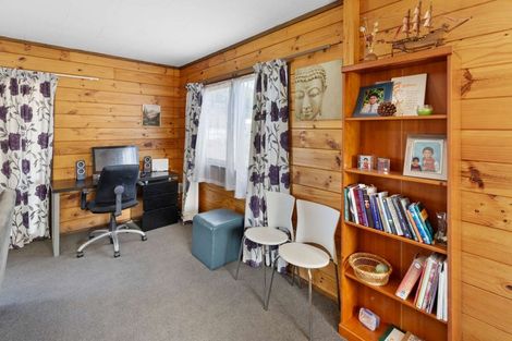 Photo of property in 9 Wilson Road, Hunterville, 4730