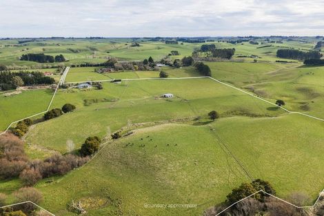 Photo of property in 780 Halcombe Road, Halcombe, 4775