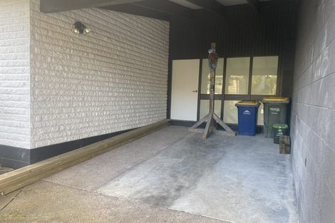 Photo of property in 2/31 Sandiacre Way, Browns Bay, Auckland, 0630