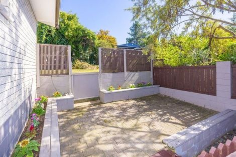 Photo of property in 2 Horoeka Court, Pukete, Hamilton, 3200