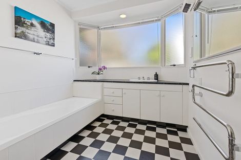 Photo of property in 94b Kings Avenue, Matua, Tauranga, 3110