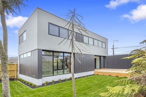 Photo of property in 2/899 Ferry Road, Woolston, Christchurch, 8023