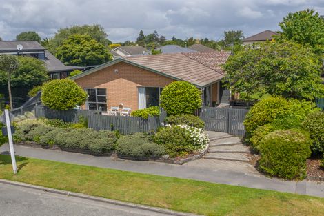 Photo of property in 5 Sayers Crescent, Ilam, Christchurch, 8041