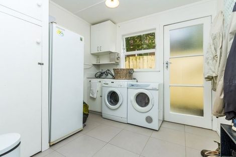 Photo of property in 25 Regent Street, Devonport, Auckland, 0624