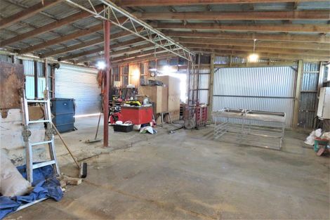 Photo of property in 39 Gap Road West, Winton, 9781