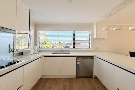 Photo of property in 1/6 Colum Place, Bucklands Beach, Auckland, 2014