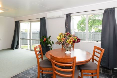 Photo of property in 29 Acacia Street, Kelvin Grove, Palmerston North, 4414