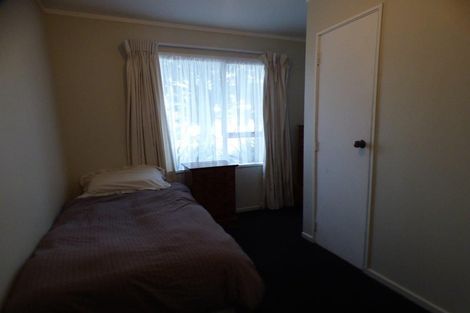 Photo of property in 48 Fyvie Avenue, Tawa, Wellington, 5028