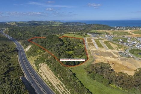 Photo of property in 60 Sunnyheights Road, Orewa, 0931