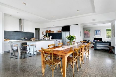 Photo of property in 115 Highland Drive, Acacia Bay, Taupo, 3385