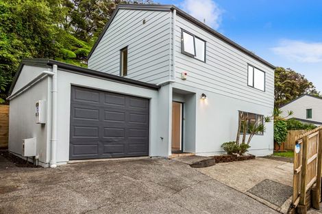 Photo of property in 9b View Road, Glenfield, Auckland, 0627