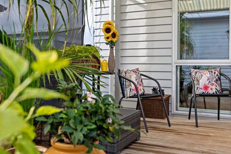 Photo of property in 11 Kamahi Crescent, Papamoa Beach, Papamoa, 3118