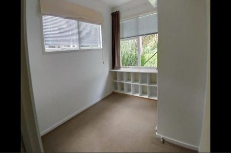 Photo of property in 2/198 Hurstmere Road, Takapuna, Auckland, 0622