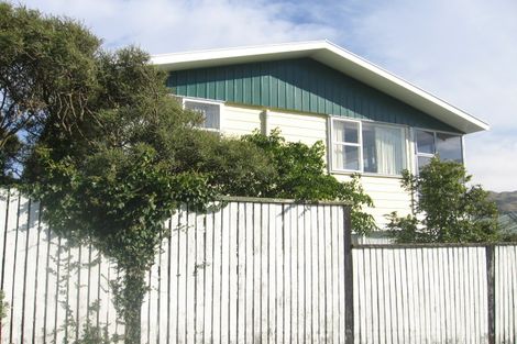 Photo of property in 60 Ernest Street, Ranui, Porirua, 5024
