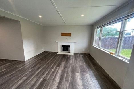 Photo of property in 4 Kay Road, Manurewa, Auckland, 2102