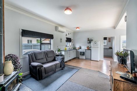 Photo of property in 8 Waverley Street, East Gore, Gore, 9710