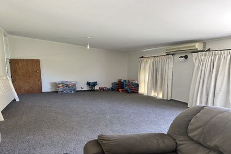 Photo of property in 39 Upham Crescent, Taradale, Napier, 4112