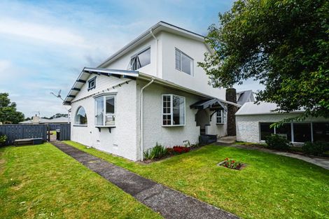 Photo of property in 191 Carrington Street, Lower Vogeltown, New Plymouth, 4310
