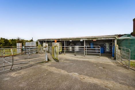 Photo of property in 124 Kahouri Road, Midhirst, Stratford, 4394