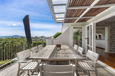 Photo of property in 26 Palmer Crescent, Mission Bay, Auckland, 1071