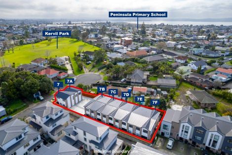 Photo of property in 7c Gladfield Lane, Te Atatu Peninsula, Auckland, 0610