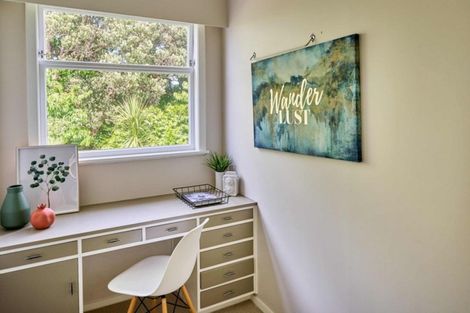 Photo of property in 41 Wai-iti Crescent, Woburn, Lower Hutt, 5010