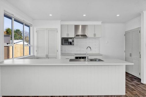 Photo of property in 28 Hunter Street, Hawera, 4610