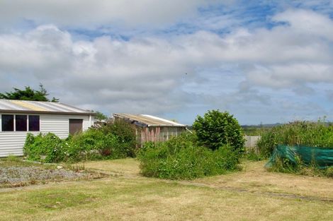 Photo of property in 1831 Tuatapere-orepuki Highway, Tuatapere, 9620