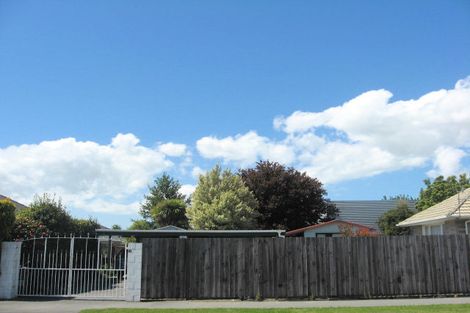 Photo of property in 11 Bethel Crescent, Bishopdale, Christchurch, 8053