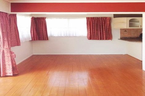 Photo of property in 18 Alton Terrace, Pakuranga Heights, Auckland, 2010