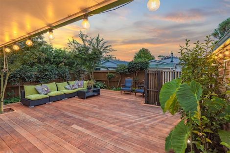 Photo of property in 13a Lionel Street, Avonside, Christchurch, 8061