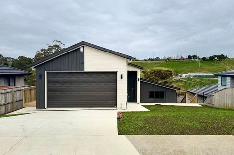 Photo of property in 122 Harriet Johnston Drive, Pokeno, 2402
