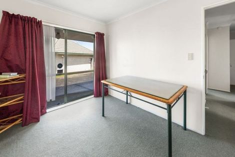 Photo of property in 1/11 Solveig Place, Randwick Park, Auckland, 2105