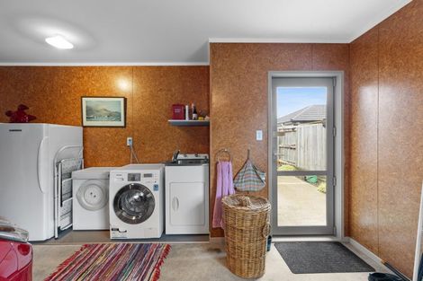 Photo of property in 6 Murphy Court, Highbury, Palmerston North, 4412