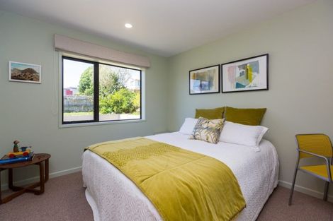 Photo of property in 5-7 Adam Lile Drive, Highlands Park, New Plymouth, 4312