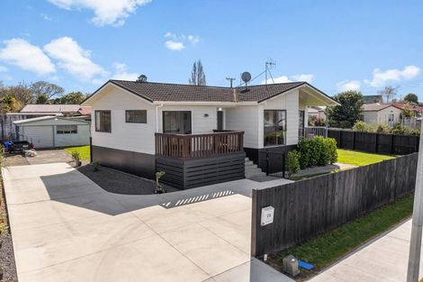 Photo of property in 28 Riverview Road, Huntly, 3700