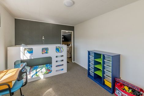 Photo of property in 5 Titoki Place, Levin, 5510