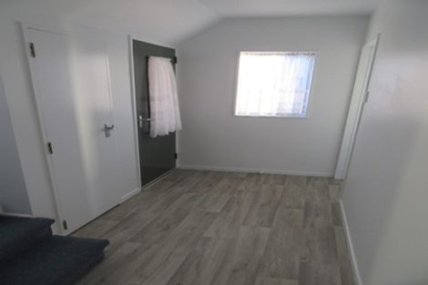 Photo of property in 1/74 Waiwhetu Road, Waiwhetu, Lower Hutt, 5010