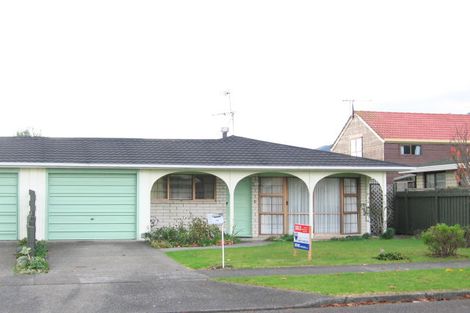 Photo of property in 52a Andrew Street, Waikanae, 5036