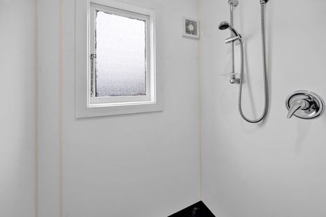 Photo of property in 66 Camberwell Road, Hawera, 4610