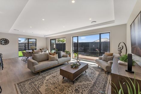 Photo of property in 8 Cam Mill Place, Rangiora, 7400